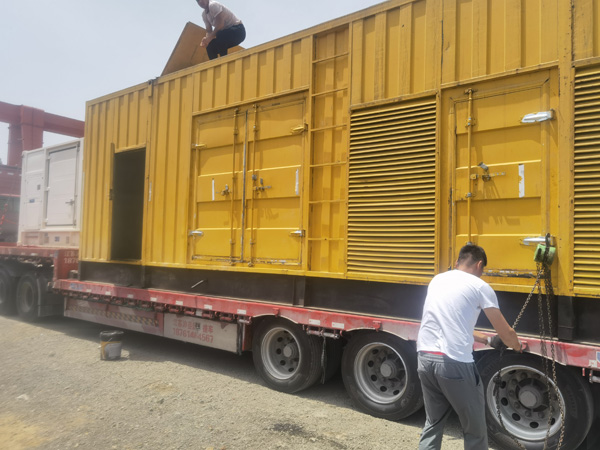 马龙除了负载情况和发动机维护,还有哪些因素会影响 200kw 柴油发电机的油耗?