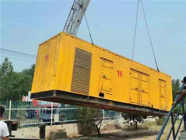 马龙300KW柴油发电机组油耗是多少?